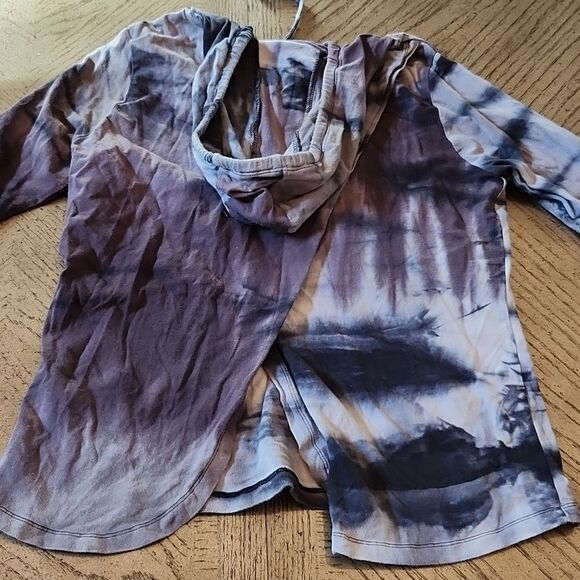 Tie Dye size S hooded top back slit Balance Collection - Picture 6 of 9